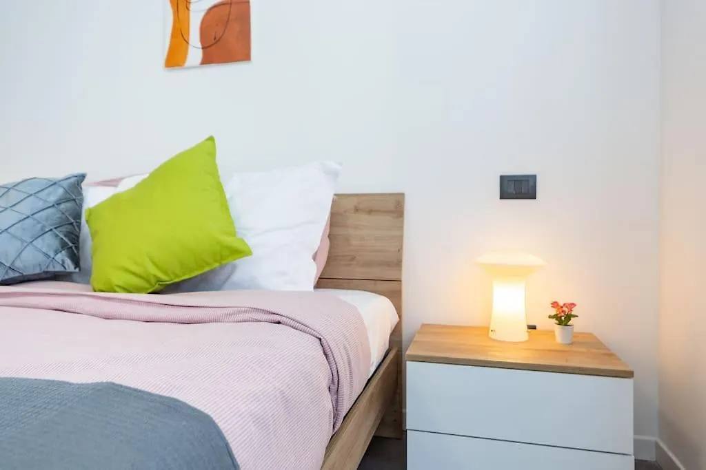 Khl Apartments - Sansiro, Milano