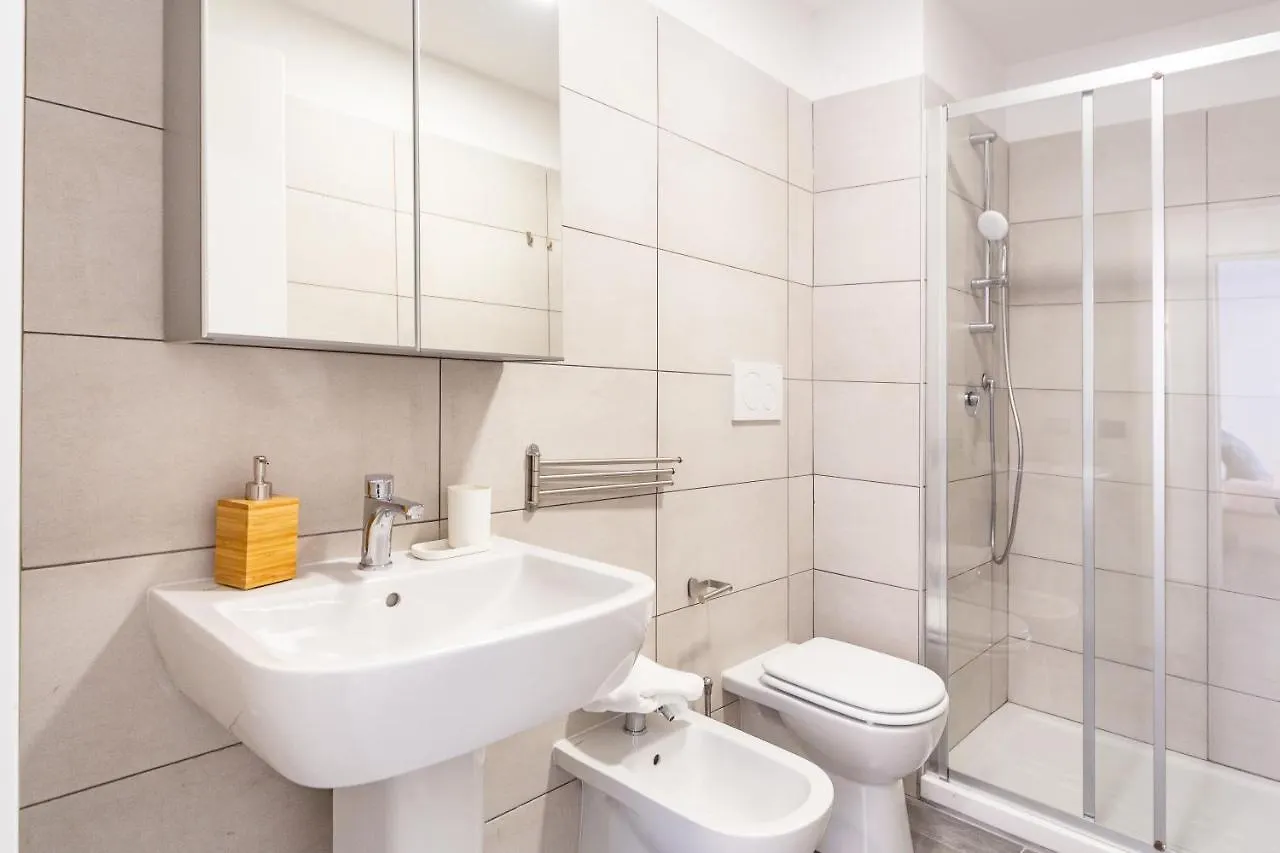 Khl Apartments - Sansiro, Milano Włochy
