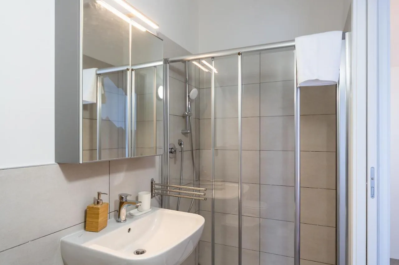 Khl Apartments - Sansiro, Milano